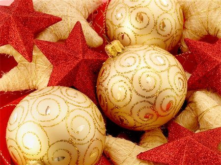 red christmas bulbs - Toys for a holiday Stock Photo - Budget Royalty-Free & Subscription, Code: 400-04170892