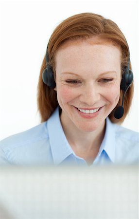 simsearch:400-03912315,k - Portrait of a smiling business woman at a computer in the office Photographie de stock - Aubaine LD & Abonnement, Code: 400-04184345