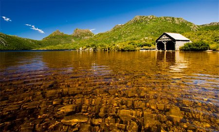 simsearch:400-04493526,k - Dove Lake at Cradle Mountain, Tasmania Stock Photo - Budget Royalty-Free & Subscription, Code: 400-04186656