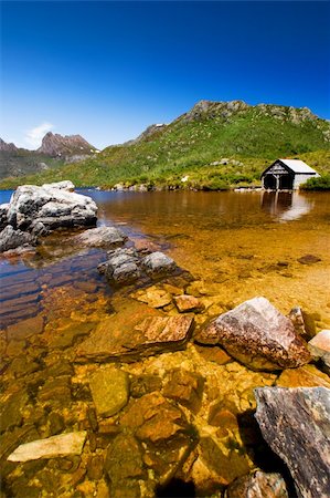 simsearch:400-04493526,k - Beautiful Lake in Tasmania Stock Photo - Budget Royalty-Free & Subscription, Code: 400-04186657
