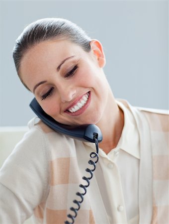 simsearch:400-04341796,k - Assertive businesswoman talking on phone in the office Stockbilder - Microstock & Abonnement, Bildnummer: 400-04188631