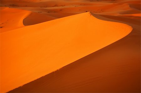 simsearch:400-03997137,k - Landscape in Sahara Desert, Morocco, Africa Photographie de stock - Aubaine LD & Abonnement, Code: 400-04194280