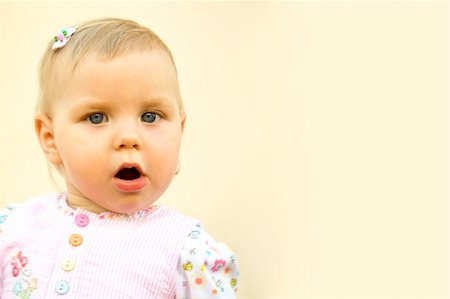 fastof (artist) - The small fair-haired blue-eyed girl with widely open mouth Stock Photo - Budget Royalty-Free & Subscription, Code: 400-04195104