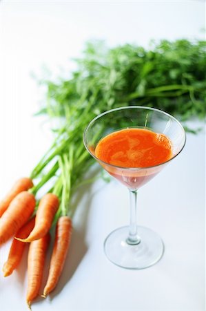 simsearch:400-08977333,k - fresh squeezed carrot juice on white Stock Photo - Budget Royalty-Free & Subscription, Code: 400-04197945