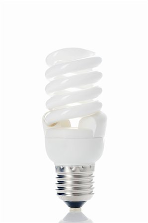 simsearch:400-04263435,k - Energy saving bulb. Isolated over white. Photographie de stock - Aubaine LD & Abonnement, Code: 400-04190207