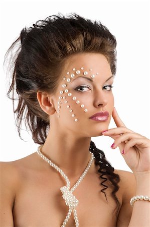 simsearch:400-04209471,k - fashion shot of beauty girl with creative make up with pearl necklace and hair style isolated on white Photographie de stock - Aubaine LD & Abonnement, Code: 400-04207638