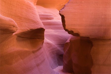 Beautiful rocks formations in Antelope Canyon in Arizona Photographie de stock - Aubaine LD & Abonnement, Code: 400-04208495