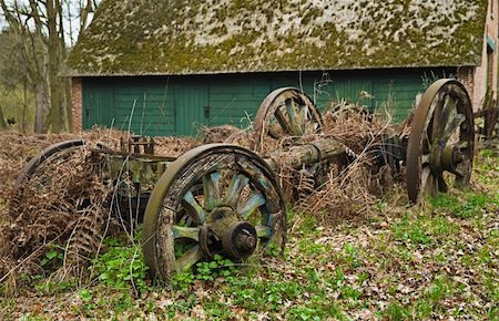 Remains of old ruined and abandoned wooden dray Stock Photo - Budget Royalty-Free & Subscription, Code: 400-04217293