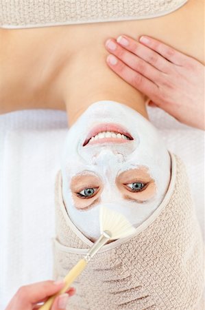 simsearch:400-04127590,k - Positive young woman enjoying a beauty treatment in a spa center Stock Photo - Budget Royalty-Free & Subscription, Code: 400-04217702