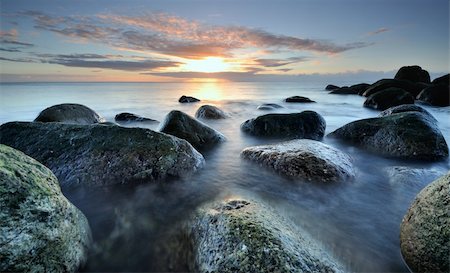 simsearch:400-06176310,k - Big rocks on the beach Stock Photo - Budget Royalty-Free & Subscription, Code: 400-04217774