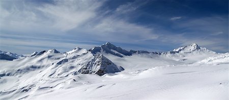 simsearch:400-07899385,k - Panorama Caucasus Mountains. View from the ski slope of Elbrus Stock Photo - Budget Royalty-Free & Subscription, Code: 400-04213560