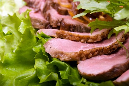 steak bacon - Appetizer made of  meat delicacies and salad Foto de stock - Super Valor sin royalties y Suscripción, Código: 400-04224106