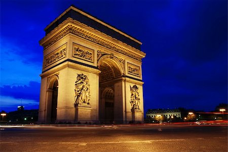 simsearch:400-06076687,k - Beautifly lit Triumph Arch at night. Paris, France. Foto de stock - Super Valor sin royalties y Suscripción, Código: 400-04226469