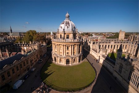 simsearch:400-04908995,k - Radcliffe Camera and part of All Souls College in Oxford , Oxfordshire, England. Photographie de stock - Aubaine LD & Abonnement, Code: 400-04228552