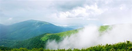 simsearch:400-05117107,k - A panoramic view of the Carpathian Mountains Stock Photo - Budget Royalty-Free & Subscription, Code: 400-04234087