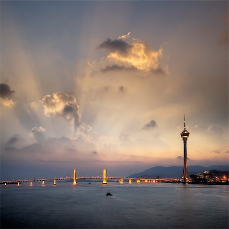 simsearch:400-08012513,k - Cityscape of Macau with bridge and tower under sunset in Macao, Asia. Stock Photo - Budget Royalty-Free & Subscription, Code: 400-04237048
