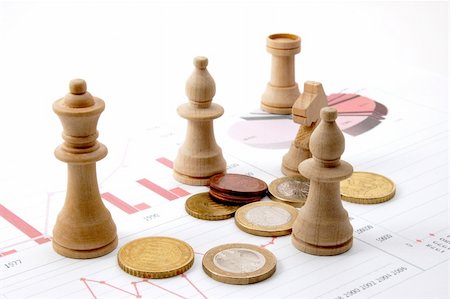 simsearch:400-07974419,k - chess man over business chart admonish to strategic behavior Stockbilder - Microstock & Abonnement, Bildnummer: 400-04238226