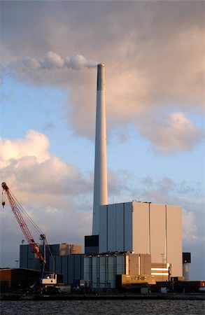 denmark environmental problems - Power station with high chimney close to Esbjerg harbour in Denmark. Stock Photo - Budget Royalty-Free & Subscription, Code: 400-04231911