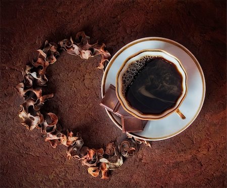 simsearch:400-07306295,k - The cup of coffee with chocolate on brown background Stock Photo - Budget Royalty-Free & Subscription, Code: 400-04232483