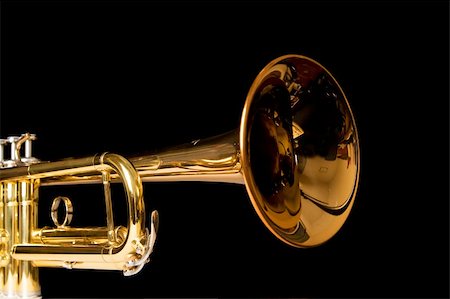 simsearch:400-05304831,k - The bell of a trumpet on black background Stock Photo - Budget Royalty-Free & Subscription, Code: 400-04233207