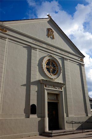 french quarter new orleans - Historic church in New Orleans, Louisiana Stock Photo - Budget Royalty-Free & Subscription, Code: 400-04240248