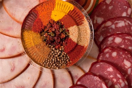 stramyk (artist) - Composition of sliced sausage with condiments Stock Photo - Budget Royalty-Free & Subscription, Code: 400-04240898
