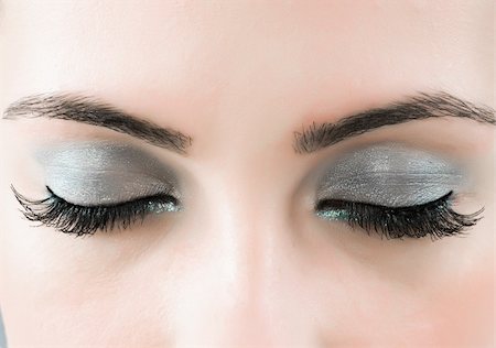 simsearch:400-08286222,k - Close up of face with beautiful makeup Foto de stock - Royalty-Free Super Valor e Assinatura, Número: 400-04256714