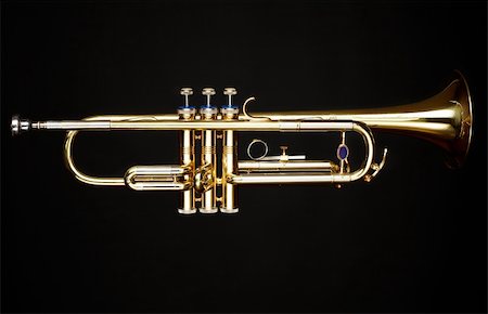 simsearch:400-05304831,k - brass trumpet over black background Stock Photo - Budget Royalty-Free & Subscription, Code: 400-04256897