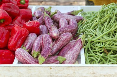 simsearch:400-07212038,k - eggplant red pepper green beans on market store texture background Stock Photo - Budget Royalty-Free & Subscription, Code: 400-04264759