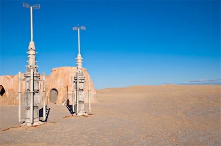 saltywind (artist) - Ong Jemel (Tunisia) is the place where the movie "Star wars" were filmed Photographie de stock - Aubaine LD & Abonnement, Code: 400-04266142