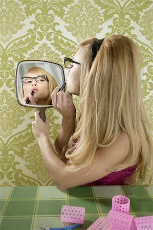 Retro mirror makeup woman lipstick vintage wallpaper Stock Photo - Budget Royalty-Free & Subscription, Code: 400-04269661