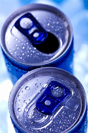 simsearch:400-05249077,k - Aluminum beverage can Stock Photo - Budget Royalty-Free & Subscription, Code: 400-04261929