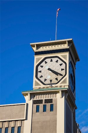 simsearch:400-04277418,k - Clock Tower in Milwaukee, Wisconsin, USA. Stock Photo - Budget Royalty-Free & Subscription, Code: 400-04262182