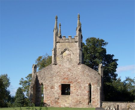 simsearch:400-05260380,k - Ruins of Cardross old parish church and churchyard, near Glasgow in Scotland Foto de stock - Royalty-Free Super Valor e Assinatura, Número: 400-04262406