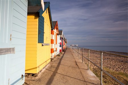 simsearch:400-06638821,k - Beach huts on the Cromer beach in Great Britain Stock Photo - Budget Royalty-Free & Subscription, Code: 400-04276560