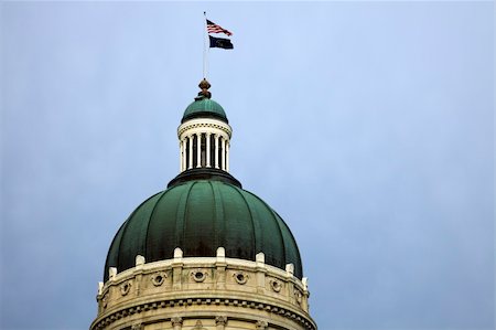 Dome of State Capitol in Indianapolis. Photographie de stock - Aubaine LD & Abonnement, Code: 400-04277456