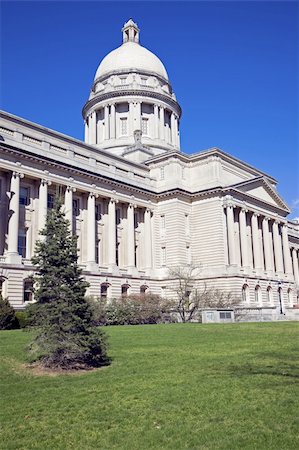 simsearch:400-05292353,k - State Capitol Kentucky in Frankfort. Photographie de stock - Aubaine LD & Abonnement, Code: 400-04277460