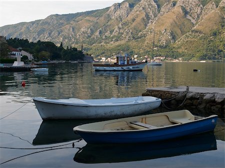simsearch:400-04913744,k - Morning at Kotor bay in Montenegro Photographie de stock - Aubaine LD & Abonnement, Code: 400-04277701