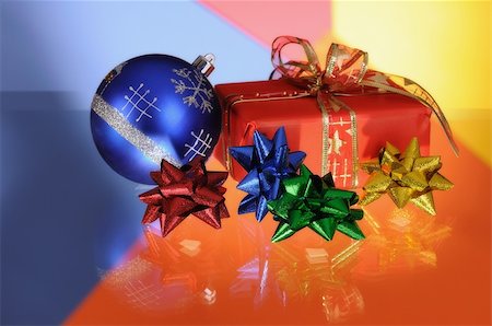 simsearch:400-05177023,k - Christmas decoration on a multicoloured background Stock Photo - Budget Royalty-Free & Subscription, Code: 400-04278398