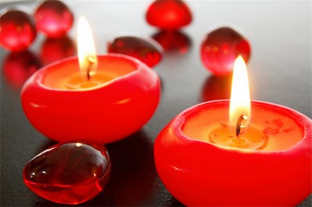 simsearch:400-05326817,k - spa decoration with candles on black background Stock Photo - Budget Royalty-Free & Subscription, Code: 400-04270754
