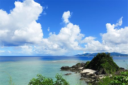 simsearch:859-03036472,k - sea in okinawa japan Stock Photo - Budget Royalty-Free & Subscription, Code: 400-04270913