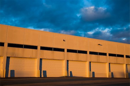 Loading docks seen in warm afternoon light Stock Photo - Budget Royalty-Free & Subscription, Code: 400-04271784