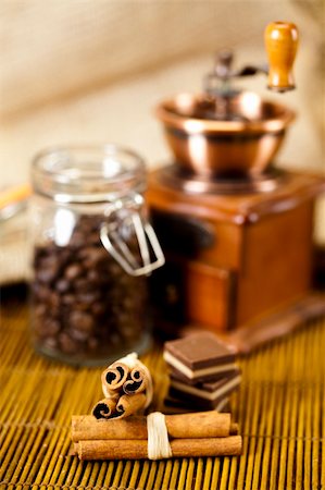 simsearch:400-04094520,k - Coffee Fotografie stock - Microstock e Abbonamento, Codice: 400-04272138