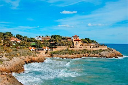 a view of a the coastline in Tarragona, Spain Stock Photo - Budget Royalty-Free & Subscription, Code: 400-04284119