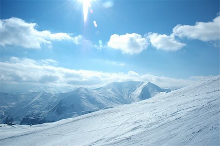 simsearch:400-04472958,k - High mountains under snow in the winter Foto de stock - Royalty-Free Super Valor e Assinatura, Número: 400-04284202