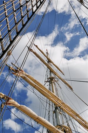 Mast of a sailing vessel Foto de stock - Super Valor sin royalties y Suscripción, Código: 400-04289241