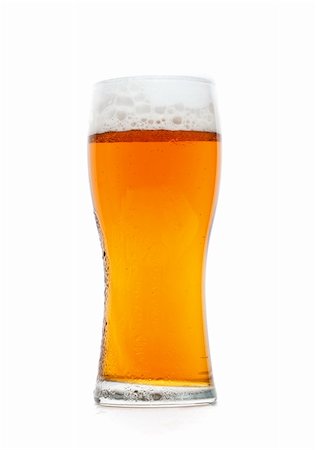 simsearch:400-04644670,k - Glass of classic beer isolated over white Fotografie stock - Microstock e Abbonamento, Codice: 400-04289996