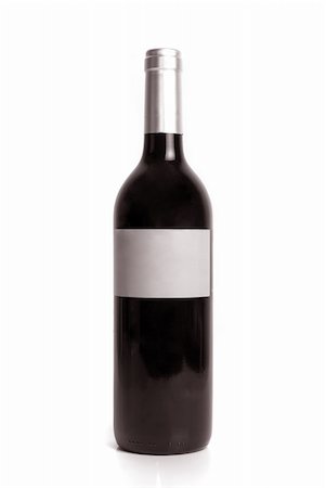 simsearch:400-08035611,k - Bottle of red wine isolated on a white background. Stock Photo - Budget Royalty-Free & Subscription, Code: 400-04281829