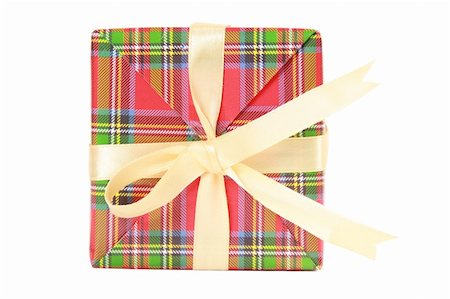 Christmas gift box with bow isolated on white background Foto de stock - Super Valor sin royalties y Suscripción, Código: 400-04298450
