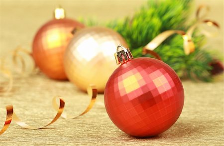 simsearch:400-04411980,k - Color christmas balls Fotografie stock - Microstock e Abbonamento, Codice: 400-04298669